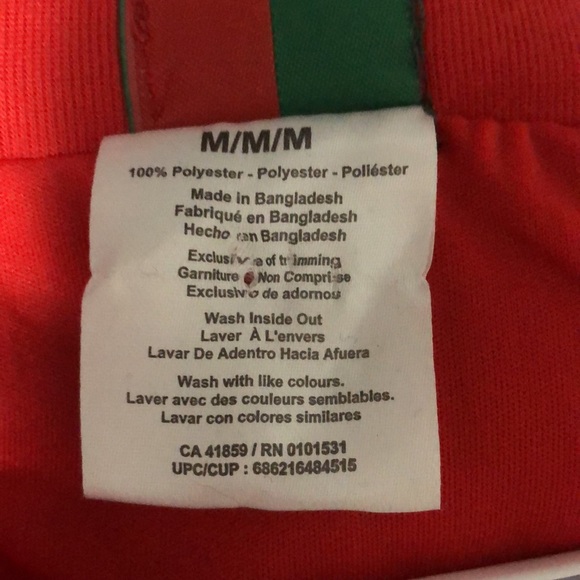 BNWOT 🇵🇹PORTUGAL 🇵🇹 SOCCER SHIRT, SZ M. - Picture 3 of 5